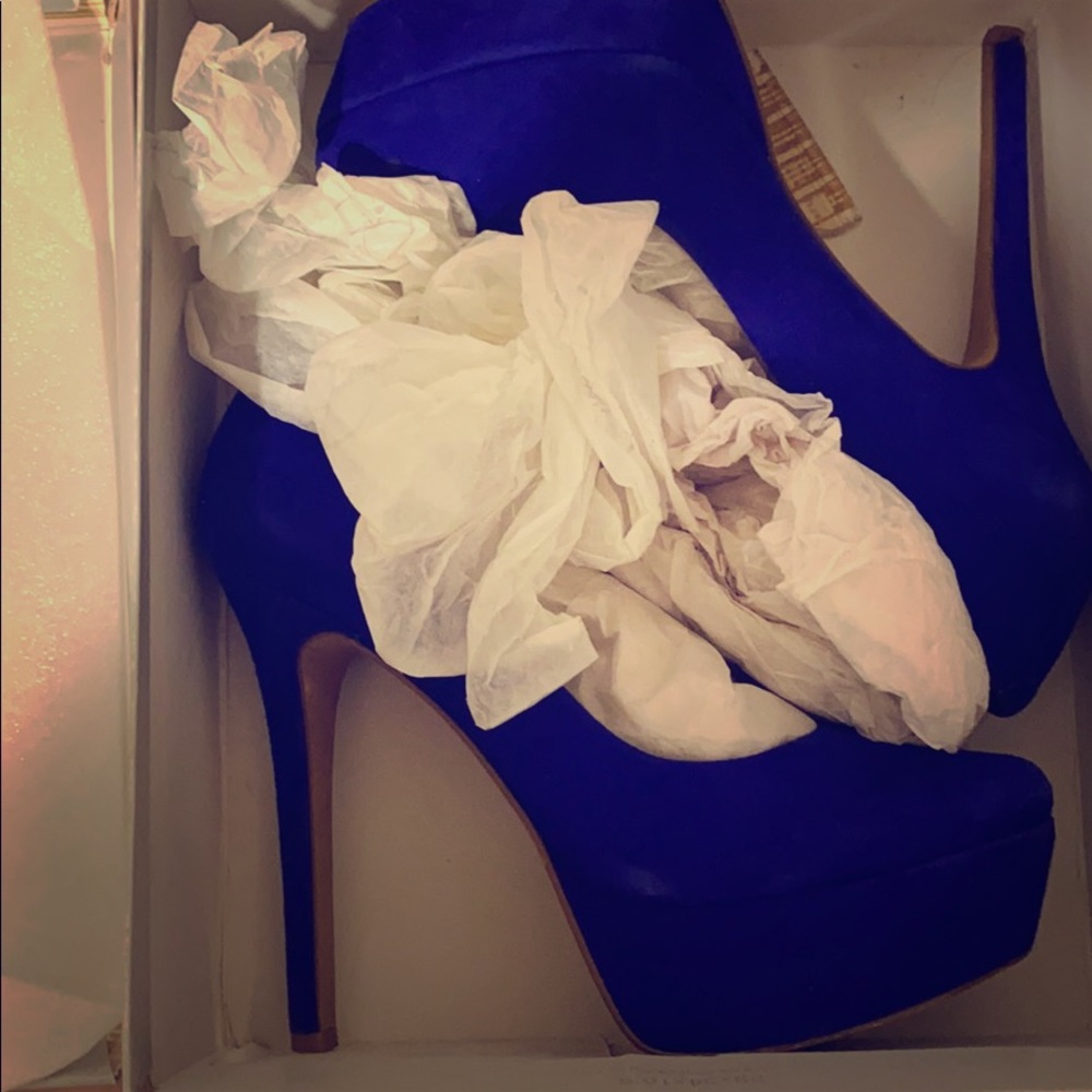 Royal Blue Jessica Simpson Pumps